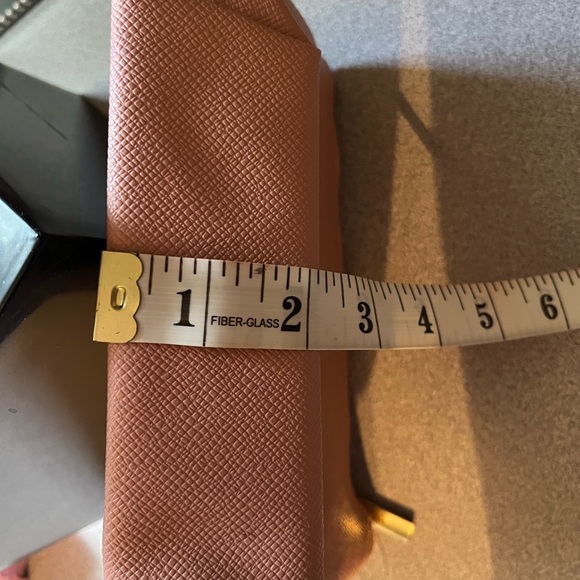 Macy's Pink Makeup Bag NWT - Picture 9 of 9